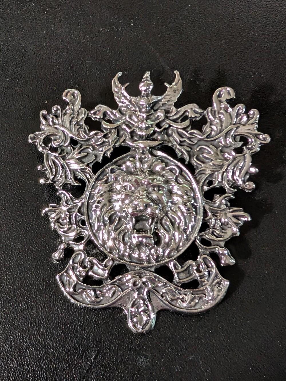 Silver Lion Crest Brooch - Women's Or Men's Accessory